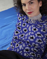 detail pull encolure pull femme felice, motif leopard en argent