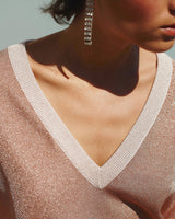 allrich-maille col v en fil metallise rose et coton blanc